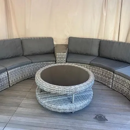 公寓 Galeriewohnung Mit Sauna. Solarium Und Fitnessgeraten